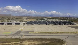 Aeropuerto_Alicante_-_52312672018